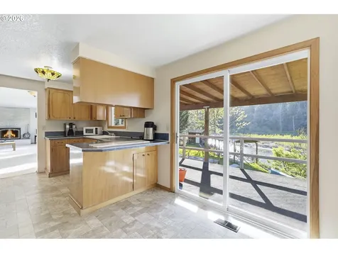 28236 Hist. Columbia River Highway Troutdale OR 97060