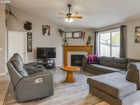 1607 NE 16th Court Battle Ground WA 98604
