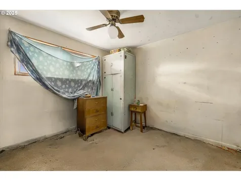11246 SE Harold Street Portland OR 97266