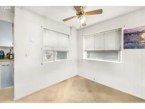 11246 SE Harold Street Portland OR 97266