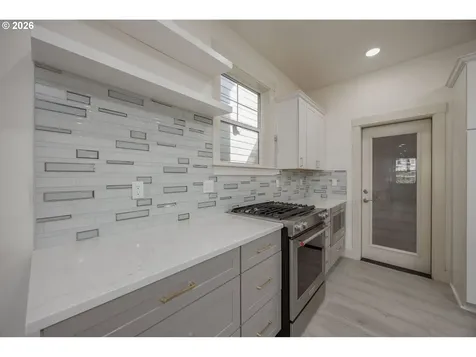 15158 NW Evelyn Street Portland OR 97229