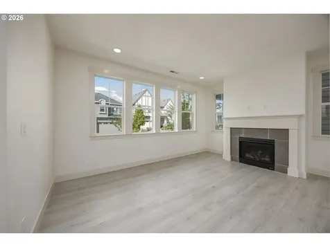 15158 NW Evelyn Street Portland OR 97229