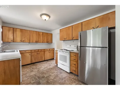 6755 SW Princess Avenue Beaverton OR 97008