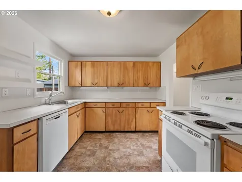 6755 SW Princess Avenue Beaverton OR 97008