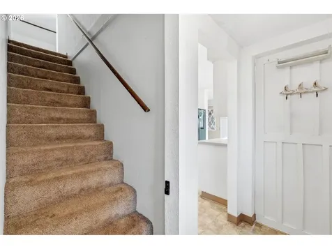 1061 5th Street Washougal WA 98671