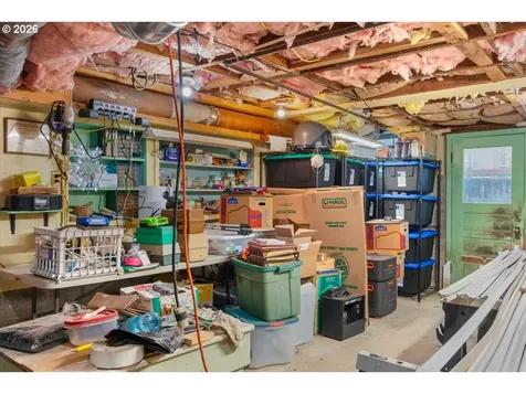 511 Oak Street Oakland OR 97462