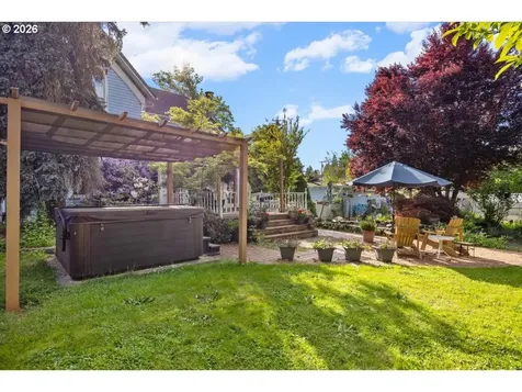 511 Oak Street Oakland OR 97462