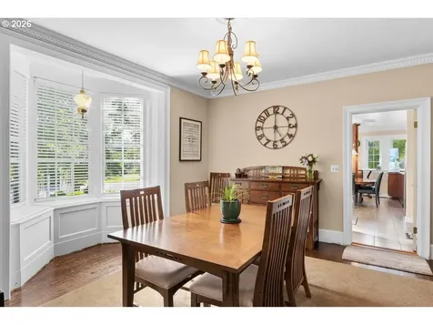 511 Oak Street Oakland OR 97462