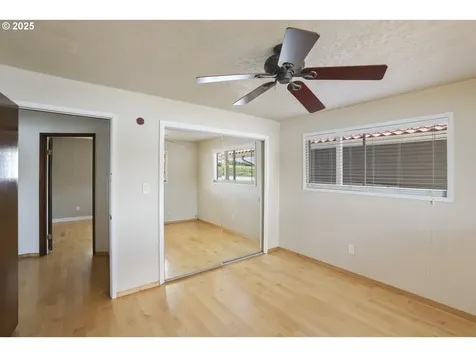 1879 N Jantzen Avenue Portland OR 97217