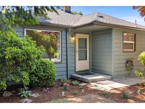 1053 SE Barnes Road Gresham OR 97080