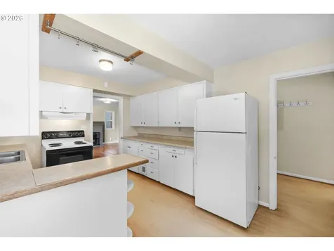 1053 SE Barnes Road Gresham OR 97080