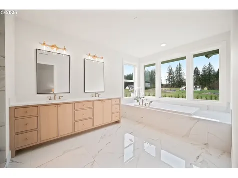 13712 NE Grantham Road Amboy WA 98601