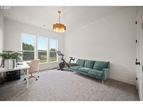 13712 NE Grantham Road Amboy WA 98601