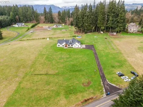 13712 NE Grantham Road Amboy WA 98601