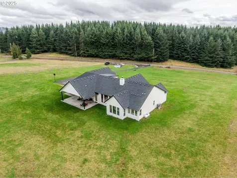 13712 NE Grantham Road Amboy WA 98601