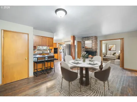 470 W Dartmouth Street Gladstone OR 97027