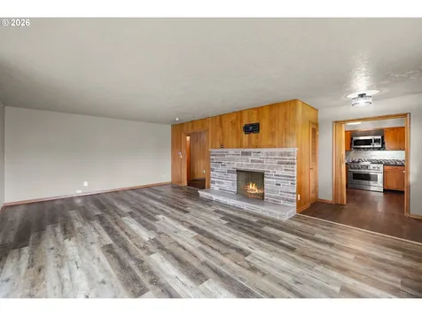 470 W Dartmouth Street Gladstone OR 97027