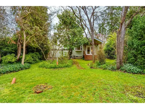 1924 Friendly Street Eugene OR 97405