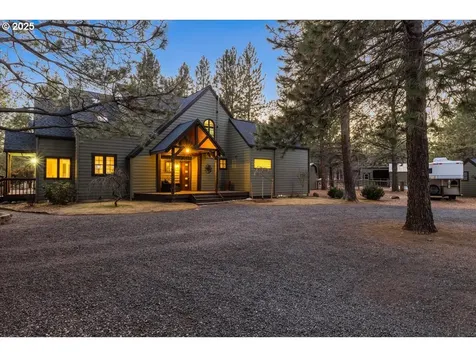 15625 Trapper Point Road Sisters OR 97759