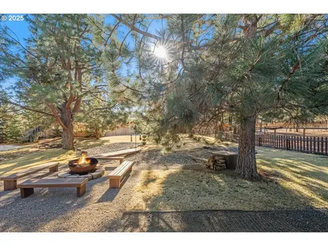 15625 Trapper Point Road Sisters OR 97759