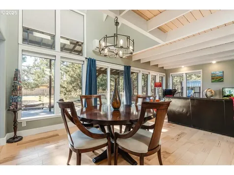 15625 Trapper Point Road Sisters OR 97759