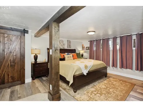 811 W 9th Street The Dalles OR 97058