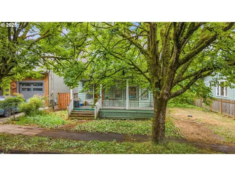 4532 NE Cleveland Avenue Portland OR 97211