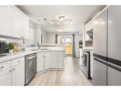 20551 SW Tesoro Court Beaverton OR 97003
