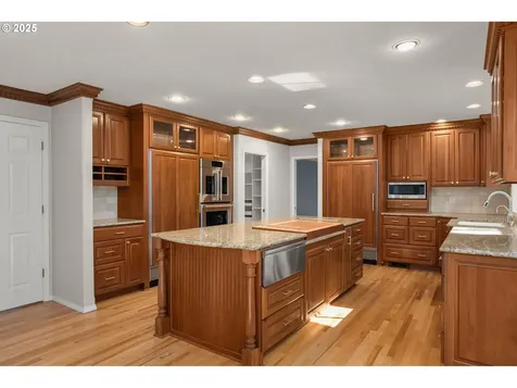 16170 NW Donin Court Beaverton OR 97006