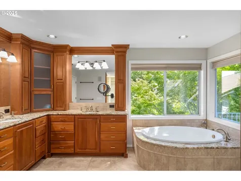 16170 NW Donin Court Beaverton OR 97006