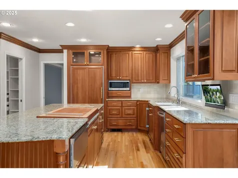 16170 NW Donin Court Beaverton OR 97006