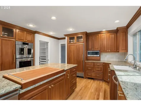 16170 NW Donin Court Beaverton OR 97006