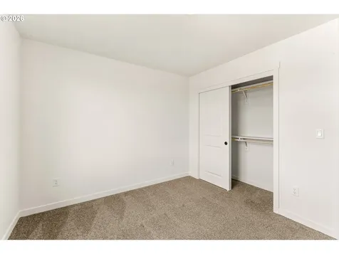 16036 Serres Farms Way Oregon City OR 97045