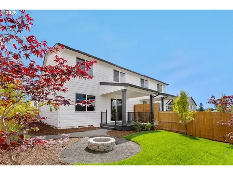 16036 Serres Farms Way Oregon City OR 97045
