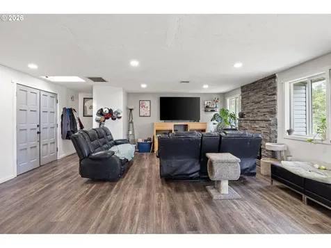 4577 Liberty Street Eugene OR 97402