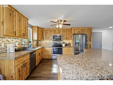 4577 Liberty Street Eugene OR 97402