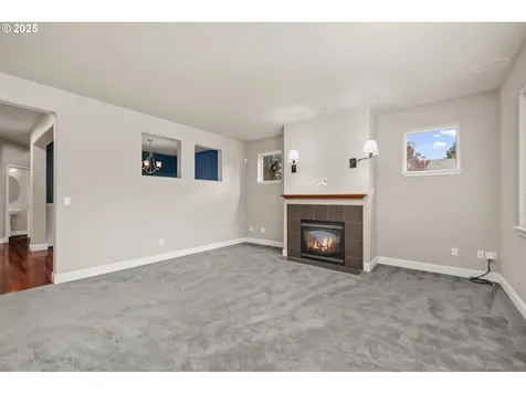 2073 SE 48th Avenue Hillsboro OR 97123