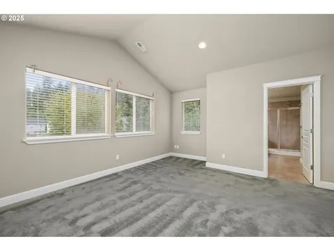 2073 SE 48th Avenue Hillsboro OR 97123