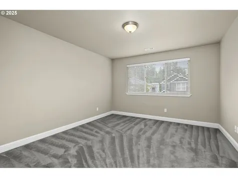 2073 SE 48th Avenue Hillsboro OR 97123