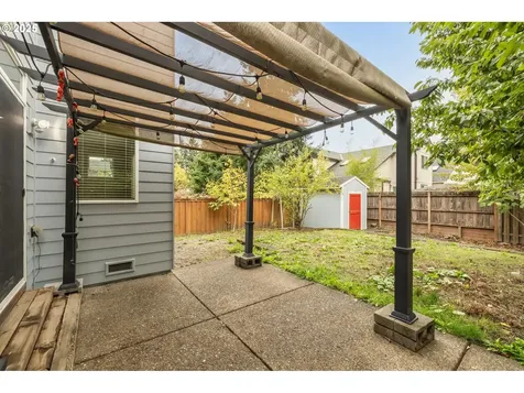 2073 SE 48th Avenue Hillsboro OR 97123