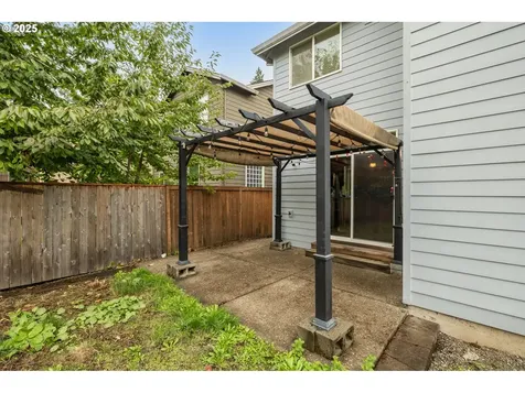 2073 SE 48th Avenue Hillsboro OR 97123