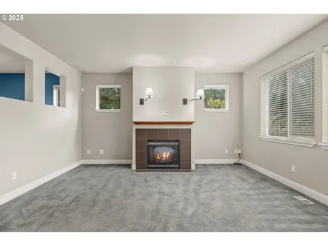 2073 SE 48th Avenue Hillsboro OR 97123