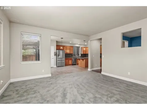 2073 SE 48th Avenue Hillsboro OR 97123