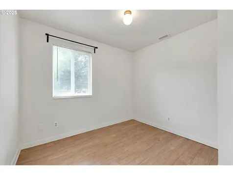 3907 SE 62nd Avenue Portland OR 97206