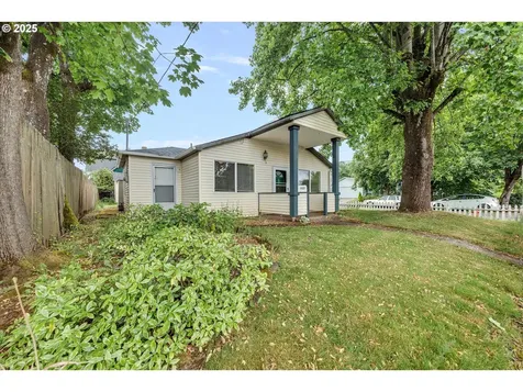 3907 SE 62nd Avenue Portland OR 97206
