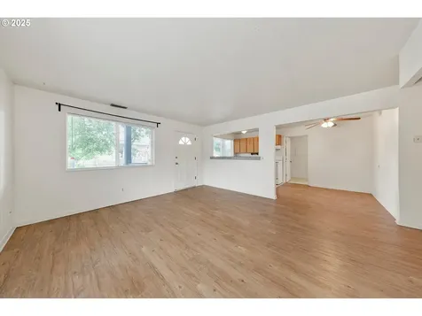 3907 SE 62nd Avenue Portland OR 97206