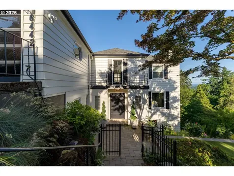 6442 SW Parkhill Drive Portland OR 97239