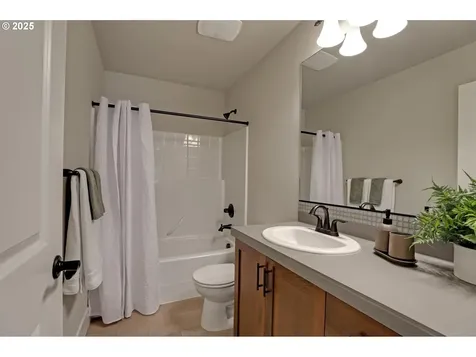 13540 SW Calabash Terrace Sherwood OR 97140