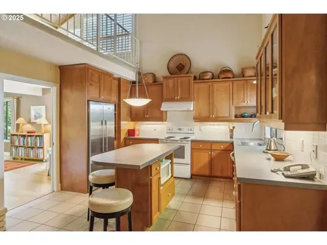 15 Cellini Court Lake Oswego OR 97035