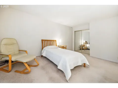 15 Cellini Court Lake Oswego OR 97035